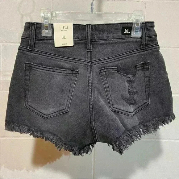 L.T.J  letter to juliet Frayed‎ Hem Denim Shorts XS Washed Black Distressed NWT - Picture 4 of 8